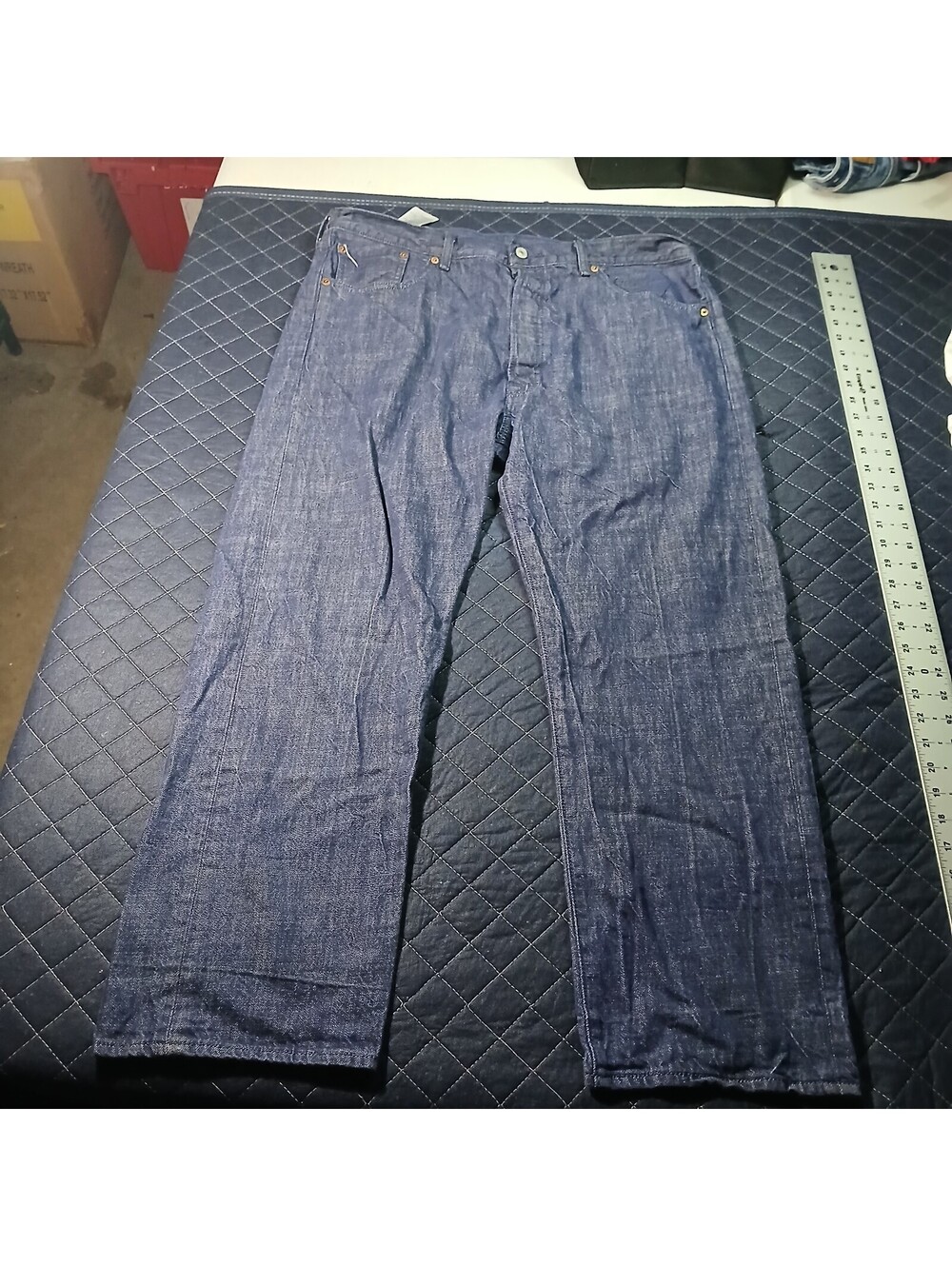 Levi's 501 Workwear Jeans W40 L30 Dark Wash Denim Button Fly Pants